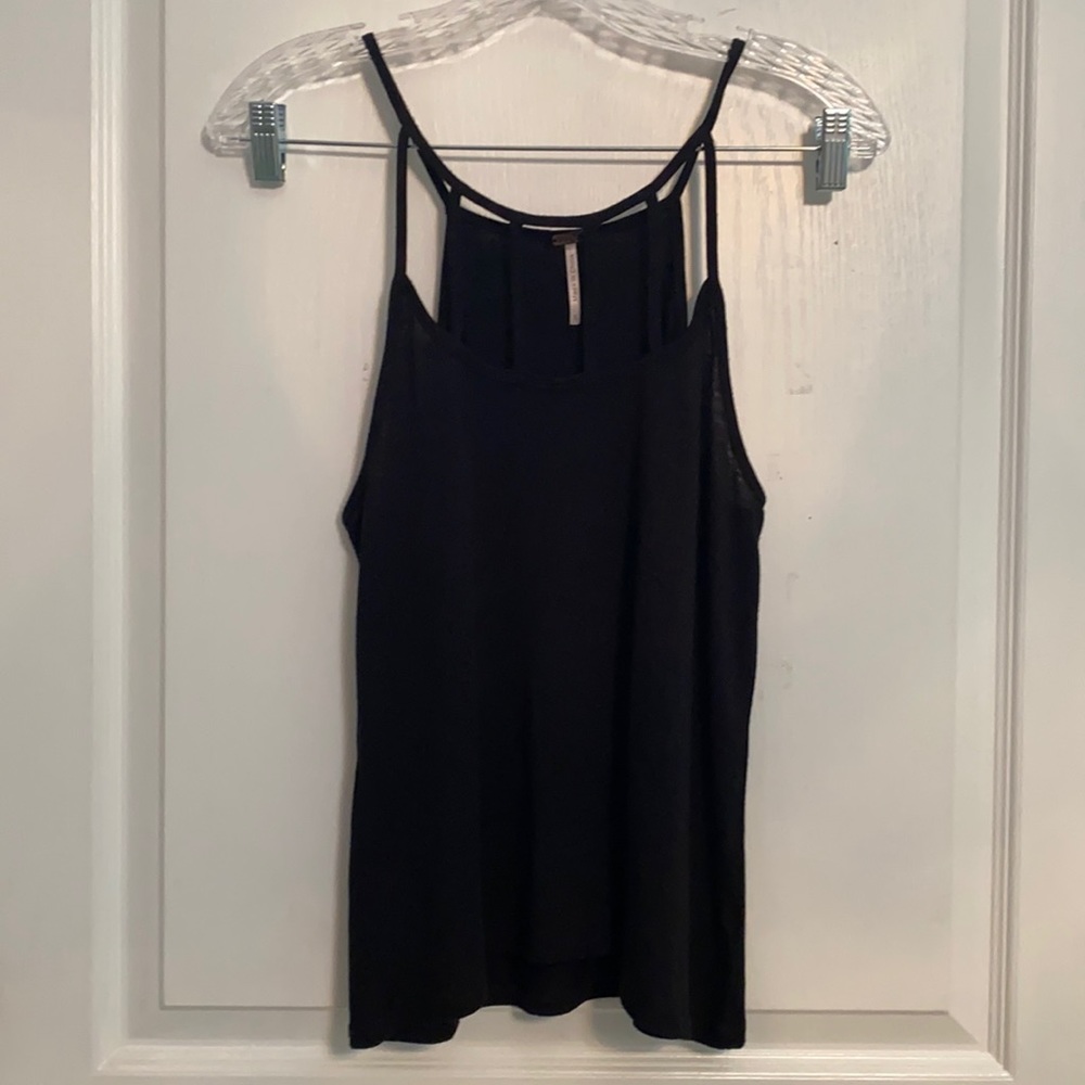 Poof! Black Top
